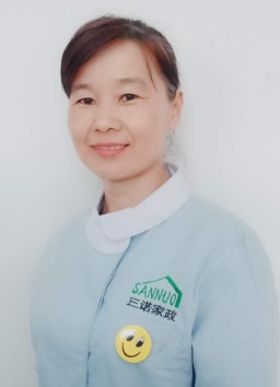 賈愛英